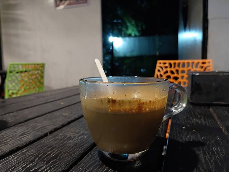 Crazy Spoon Cafe & Restaurant
